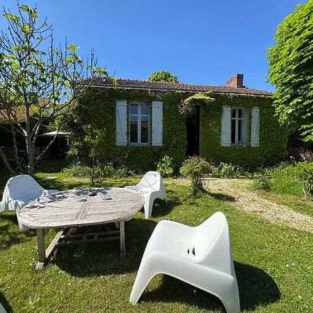 Cottage-Saint Laurent Sur Sevre Eksteriør bilde
